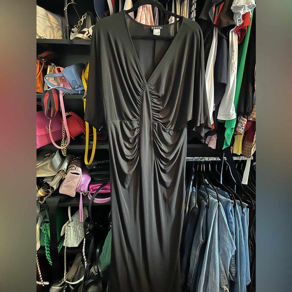Venus dress